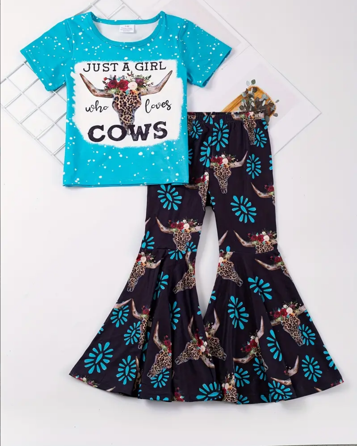 Just A Girl Who Loves Cows Kids Outfit
