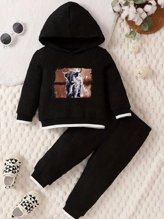 Black Highlander Hooded Sweatshirt Outfit