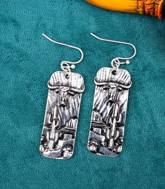 Sierra Vista Steer Silvertone Bar Earrings