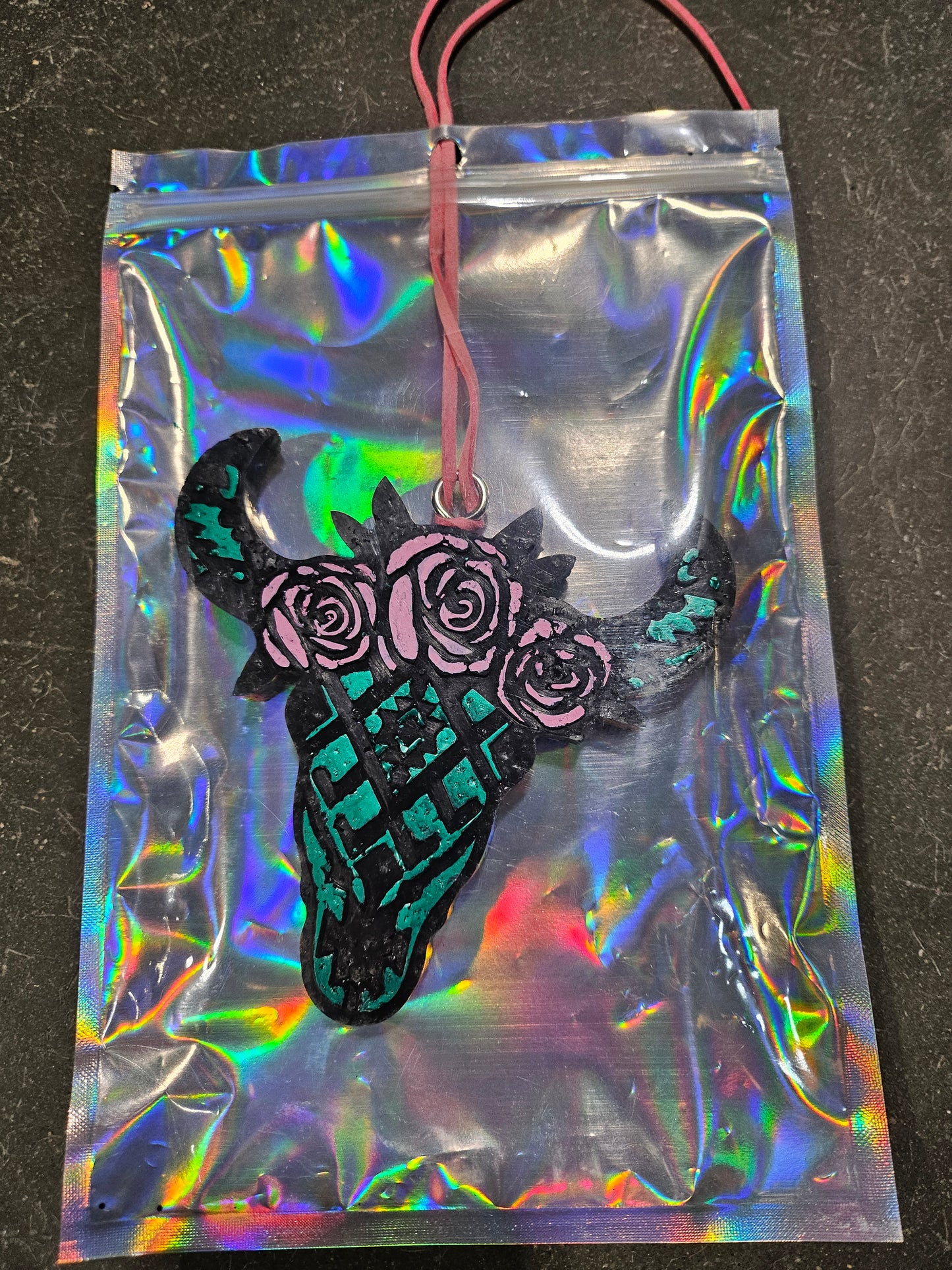 Steer Head with Roses Freshie