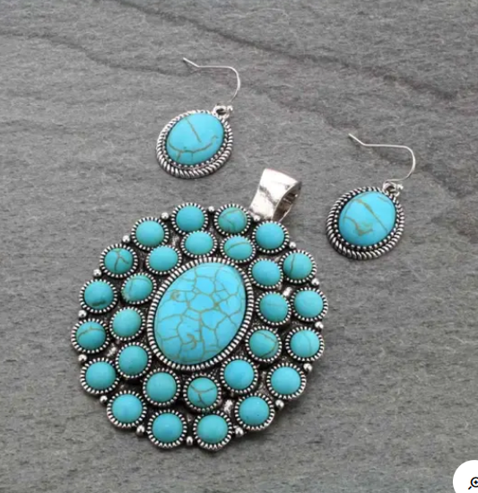 Western Stone Design Pendant Set