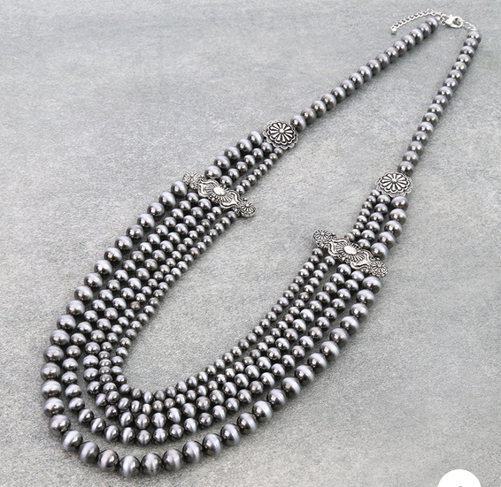 5Row Navajo Style Pearl with Concho Necklace