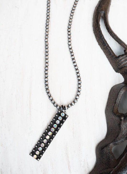 Iridescent Icon Silver Pearl Necklace