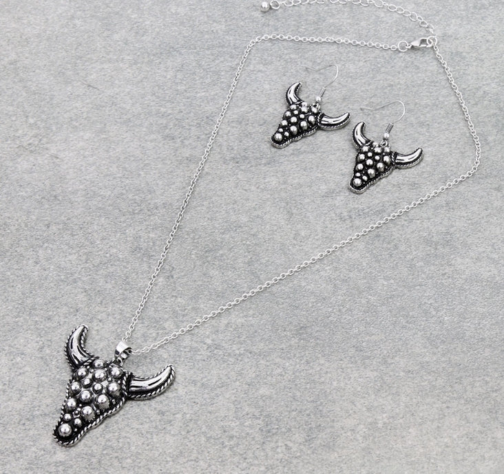 Western Ball TXR Steer Head Necklace Set