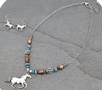 Western Horse Pendant with Bead Necklace Set