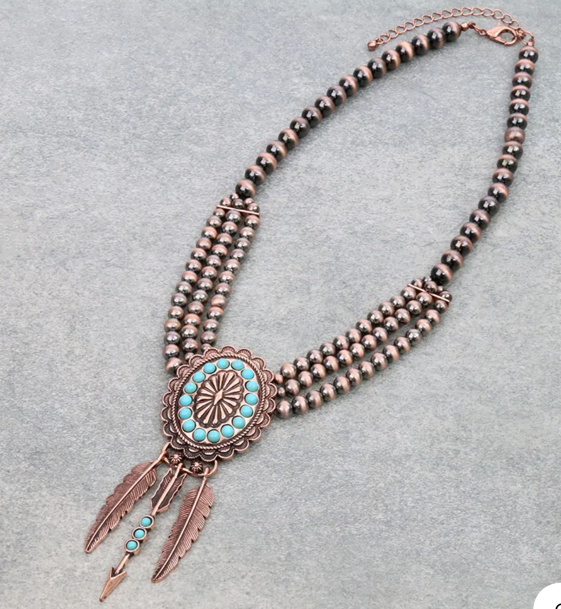 Navajo Style Pearl with Concho & Feather Necklace