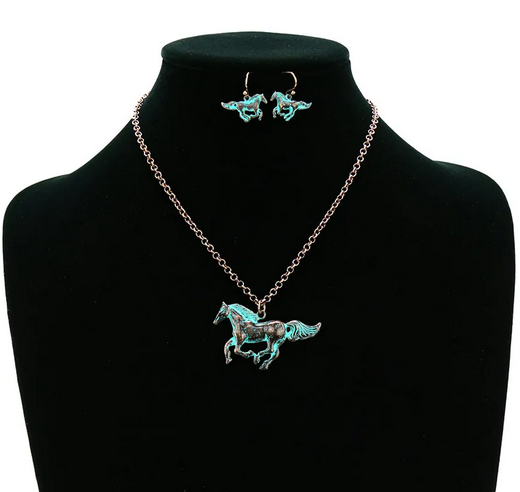 Western Running Horse Necklace Set