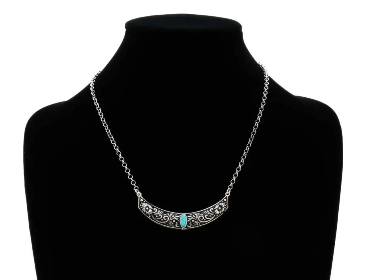 Western Floral Pattern Bar Chain Necklace